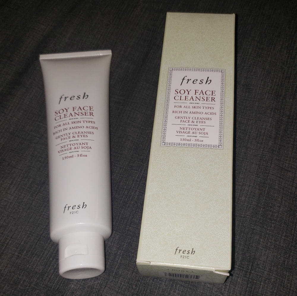 Fresh Soy Face Cleanser